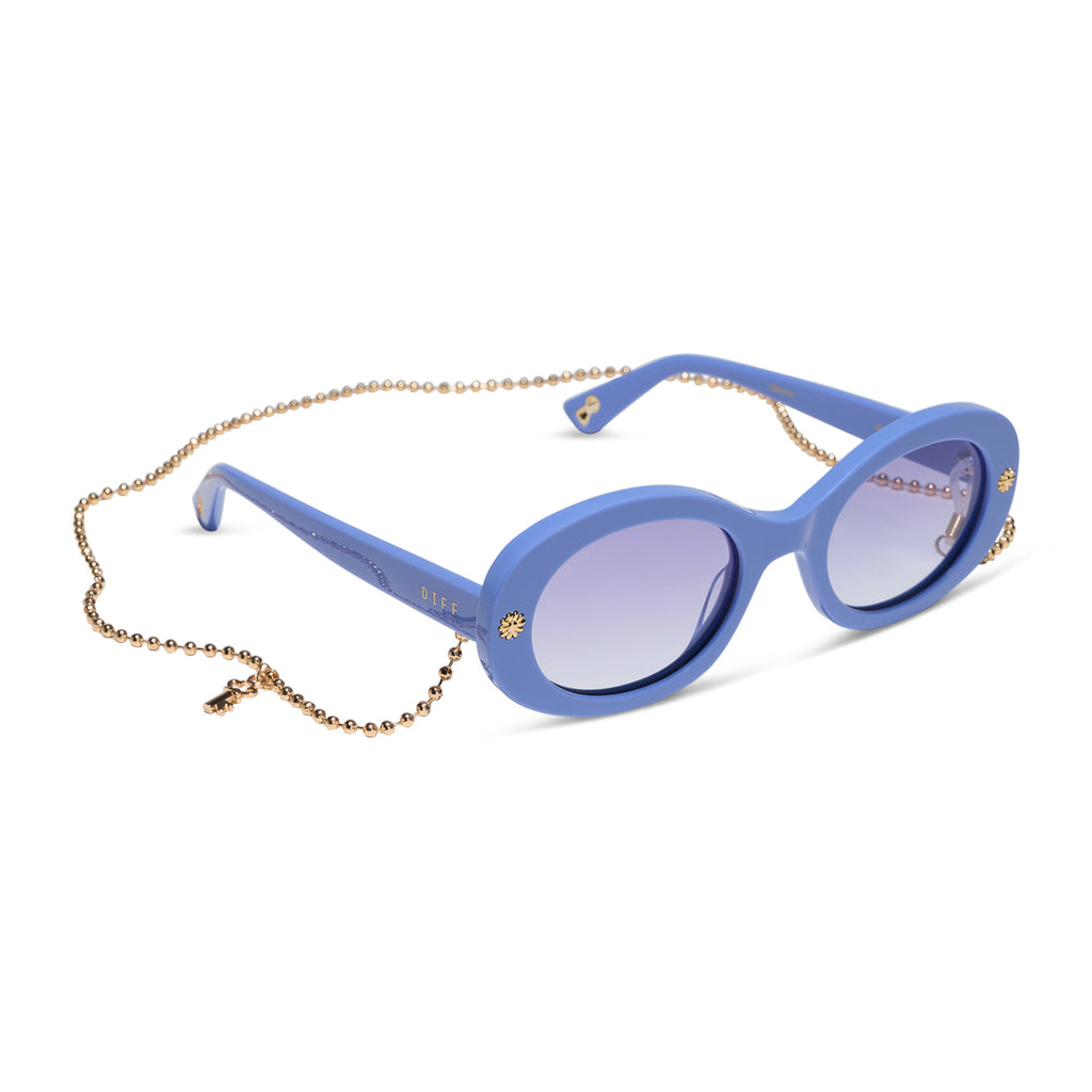 Diff BNIB Alice In Wonderland Periwinkle Blue Gradient Sunglasses
Chain Included Alice In Wonderland Alice Sunglasses | Periwinkle Blue  main image 3