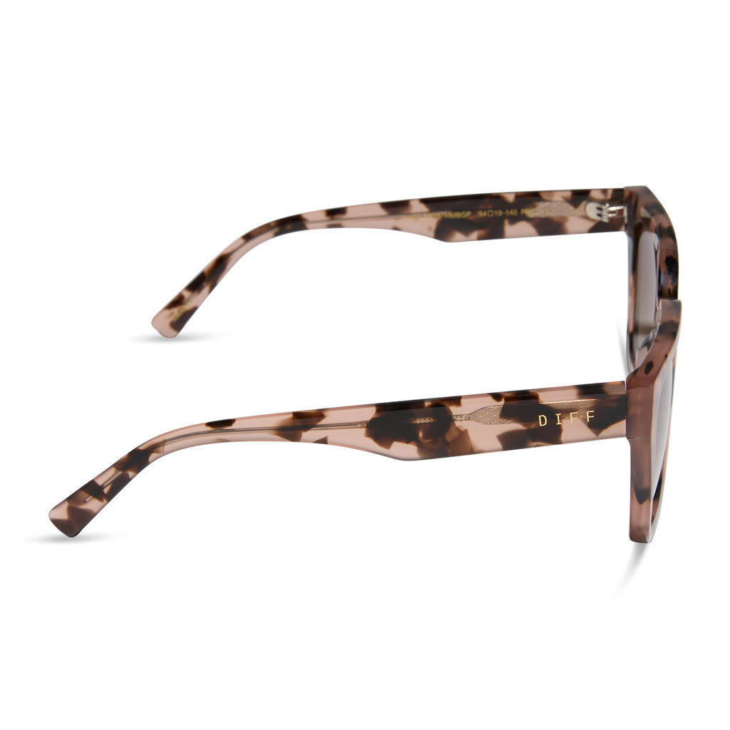 DIFF Eyewear Amara Square Sunglasses Burgundy Wine Gradient Lens Amara Square Sunglasses | Black & Grey Gradient | DIFF Eyewear main image 3