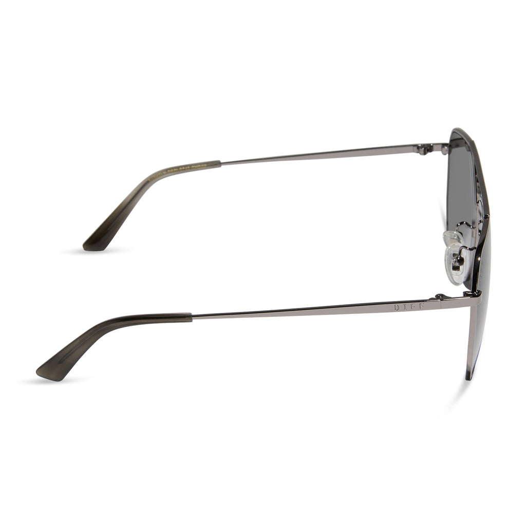 1357bdgk Berkely Navigator Sunglasses | Gunmetal & Grey Gradient | DIFF Eyewear