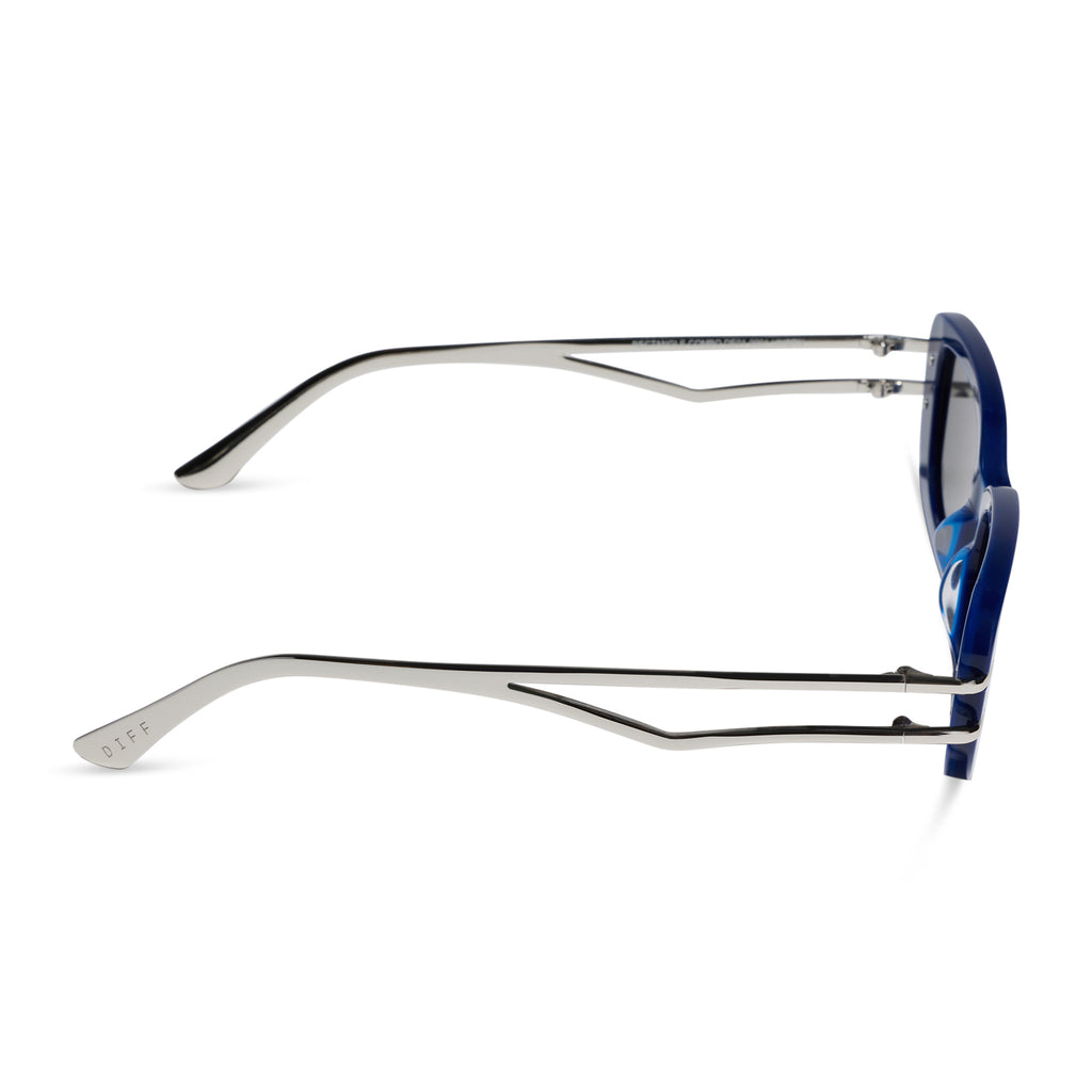 Diff Eyewear Blue Rectangular Sunglasses for Women Gia Square Sunglasses | Light Blue & Slate Gradient Flash  main image 2
