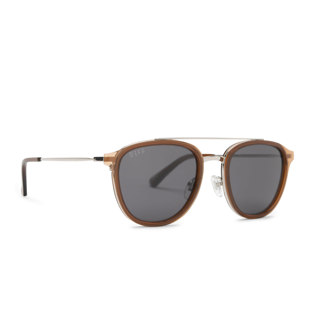 Camden Round Sunglasses | Whiskey & Grey Polarized Lenses  display picture 2