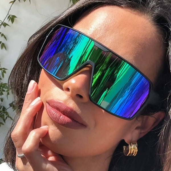 charge - matte black + green mirror + polarized sunglasses 1