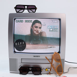 Rachael Kirkconnell Naomi Sunglasses | Black & Grey | DIFF Eyewear