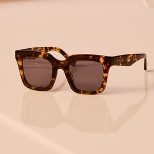 Travis Mathew Valencia Sunglasses | Tortoise & Grey | DIFF Eyewear