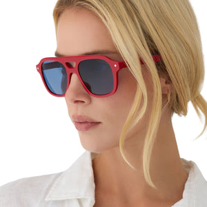 Beach Riot The Coast Sunglasses | Red & Navy Blue | DIFF Eyewear display picture 3