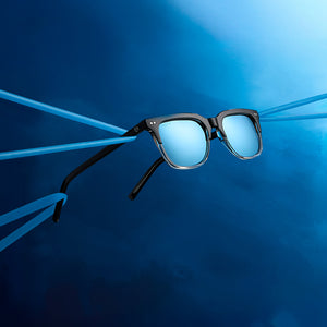 ファントム4.6・スクイーズ・クリスタルノンワイプ Fantastic Four Mr. Fantastic Sunglasses | Black & Blue | DIFF Eyewear