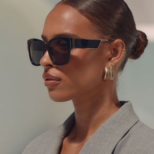 Isabella Square Sunglasses | Black & Grey Polarized | DIFF  display picture 1