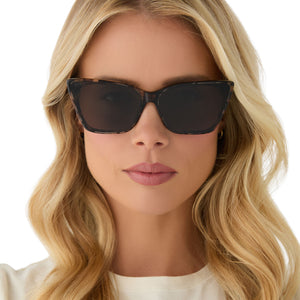 Alina Cateye Sunglasses | Espresso Tortoise & Grey | DIFF Eyewear
