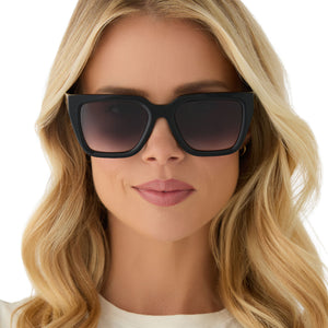 Diff Eyewear Black Square Sunglasses Greer Square Sunglasses | Black & Grey | DIFF Eyewear main image 4