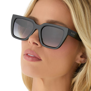 Amara Square Sunglasses | Black & Grey Gradient | DIFF Eyewear display picture 2