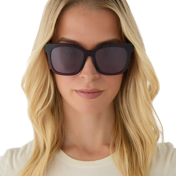 bella - aubergine + aubergine w silver flash + polarized sunglasses 1