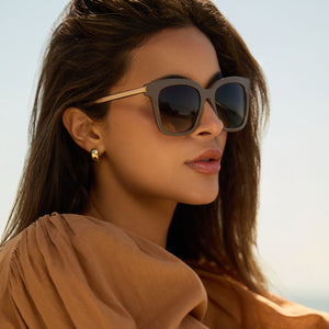 DIFF Bella Sunglasses Milk N Honey Frame Brown Gradient Lenses DIFF Eyeware - Bella Salted Caramel Brown Gradient Polarized  main image 3