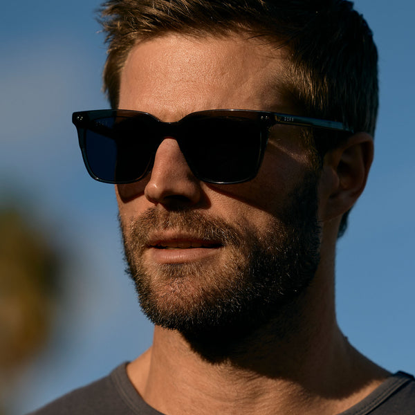 billie xl - black smoke crystal + grey + polarized sunglasses 1