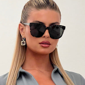 Gia Cat Eye Sunglasses | Espresso Tortoise & Solid Grey Lenses