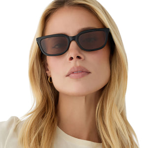 Hannah Rectangle Sunglasses | Black & Brown | DIFF Eyewear display picture 1