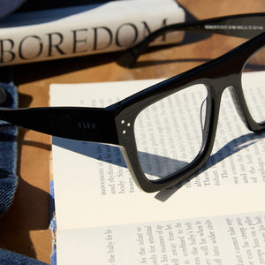 Roberts Rectangle Glasses | Black | DIFF Eyewear display picture 2