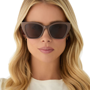 EVIE - MOSCOW MULE + BROWN SUNGLASSES