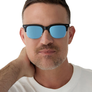 FANTASTIC FOUR - MR. FANTASTIC™ + RETRO BLACK TO CLEAR GRADIENT + QUANTUM BLUE MIRROR + POLARIZED SUNGLASSES