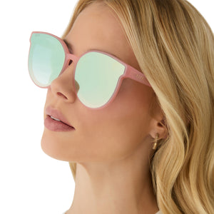 Diff Eyewear Peach Reflective Sunglass Gemma Round Sunglasses | Clear Crystal & Peach Mirror | DIFF  main image 4