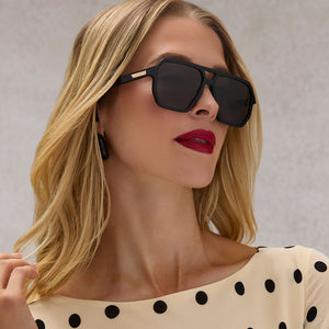 Cameron Navigator Sunglasses | Black & Grey | DIFF Eyewear display picture 3
