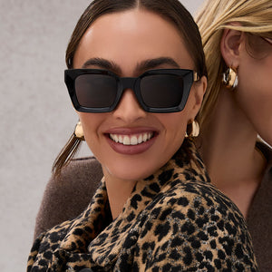 Diff Eyewear Black Women\'s Sunglasses - Oversized Square Frame 51M7uQU+aAL._AC_UY350_.jpg main image 2