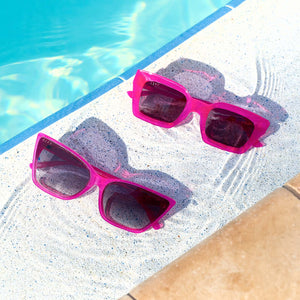 Alina Cat Eye Sunglasses | Bright Tulip & Grey Gradient | DIFF Eyewear