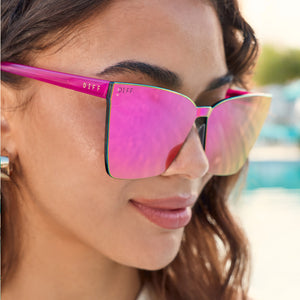 Goldie Cat Eye Sunglasses | Bright Tulip & Pink Rush Mirror | DIFF