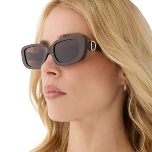 Daphne Rectangle Sunglasses | Truffle & Truffle | DIFF Eyewear