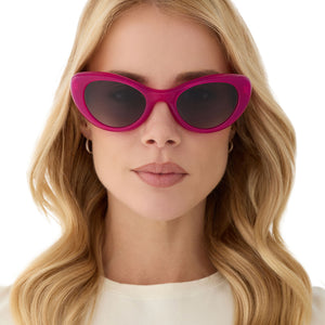 Zaria Cat Eye Sunglasses | Bright Tulip & Grey Gradient | DIFF Eyewear