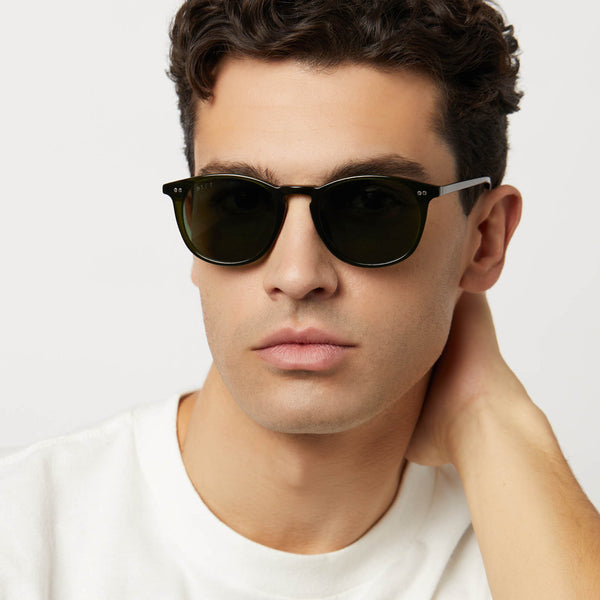 jaxson xl - dark olive crystal + g15 + polarized sunglasses 1