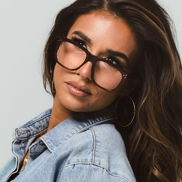 jessie james decker - sicily + himalayan tortoise + prescription glasses 2