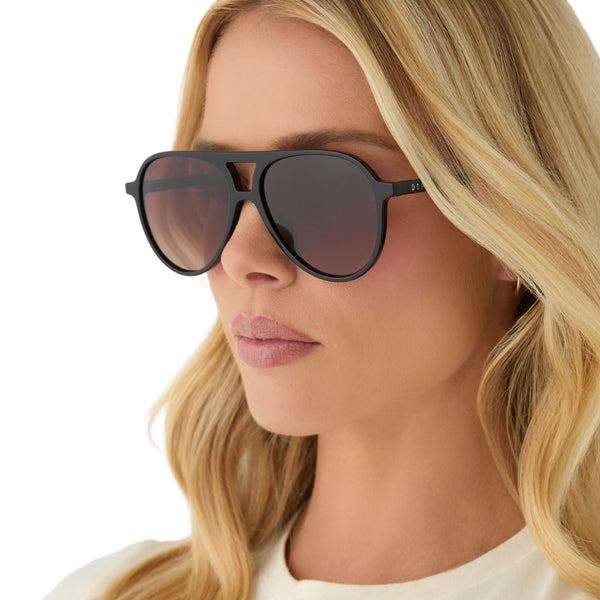 tosca ii - black + brown gradient sunglasses 5