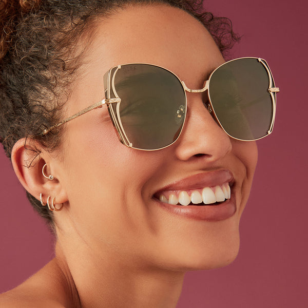 disney princess - tiana + gold + green gradient w light gold flash + polarized sunglasses 1
