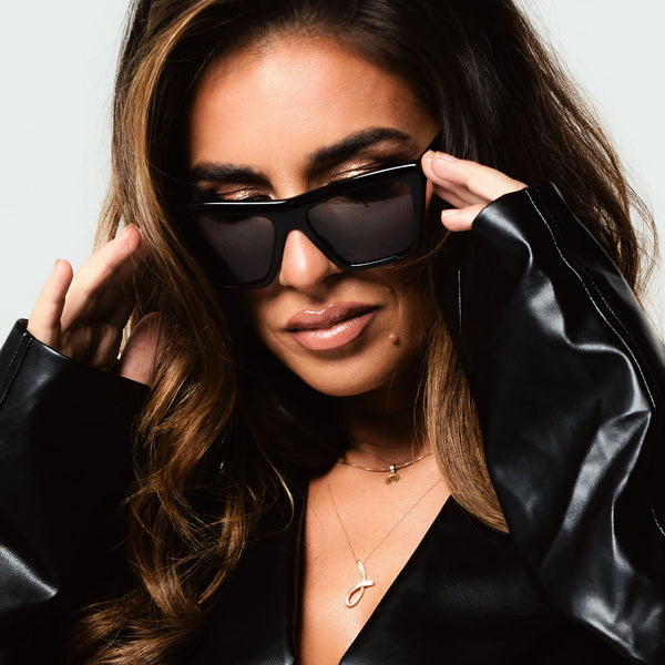 jessie james decker - vivi + black + grey sunglasses 5