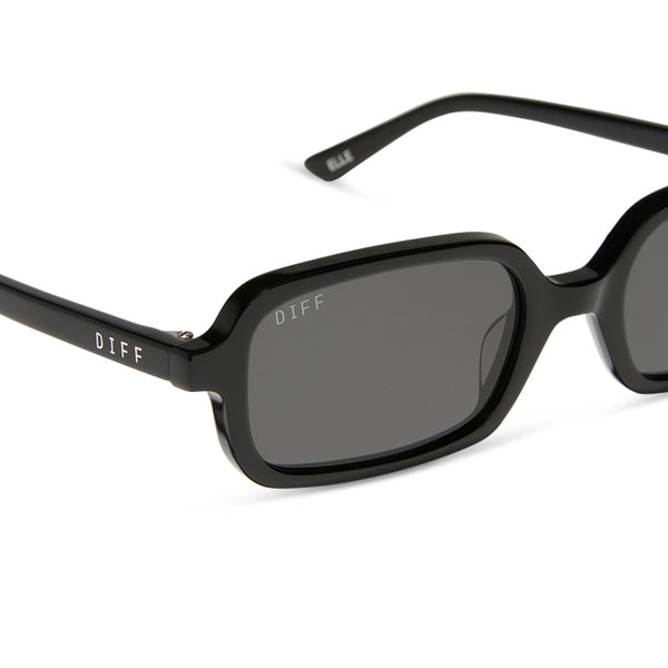 aspyn ovard - elle + black + grey sunglasses 4