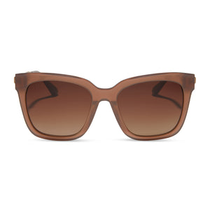 diff eyewear bella oversized square sunglasses with a macchiato brown frame and brown gradient polarized lenses front view