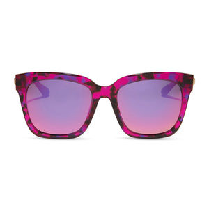diff eyewear bella square sunglasses with a pink rush tortoise acetate frame and pink rush mirror lenses front view