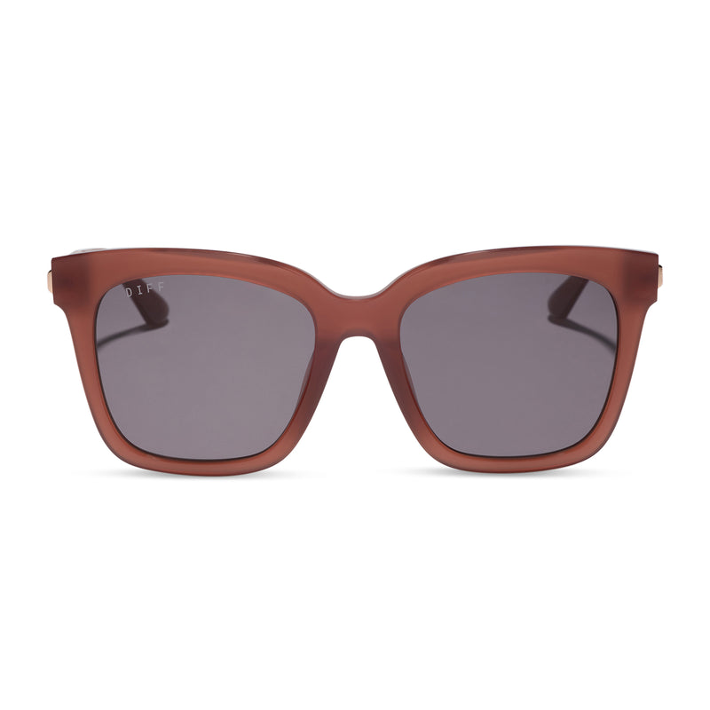 diff eyewear bella square oversized sunglasses with a terracotta brown frame, gold temples and grey lenses front view