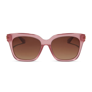 diff eyewear bella xs square sunglasses with a guava frame and brown gradient polarized lenses front view