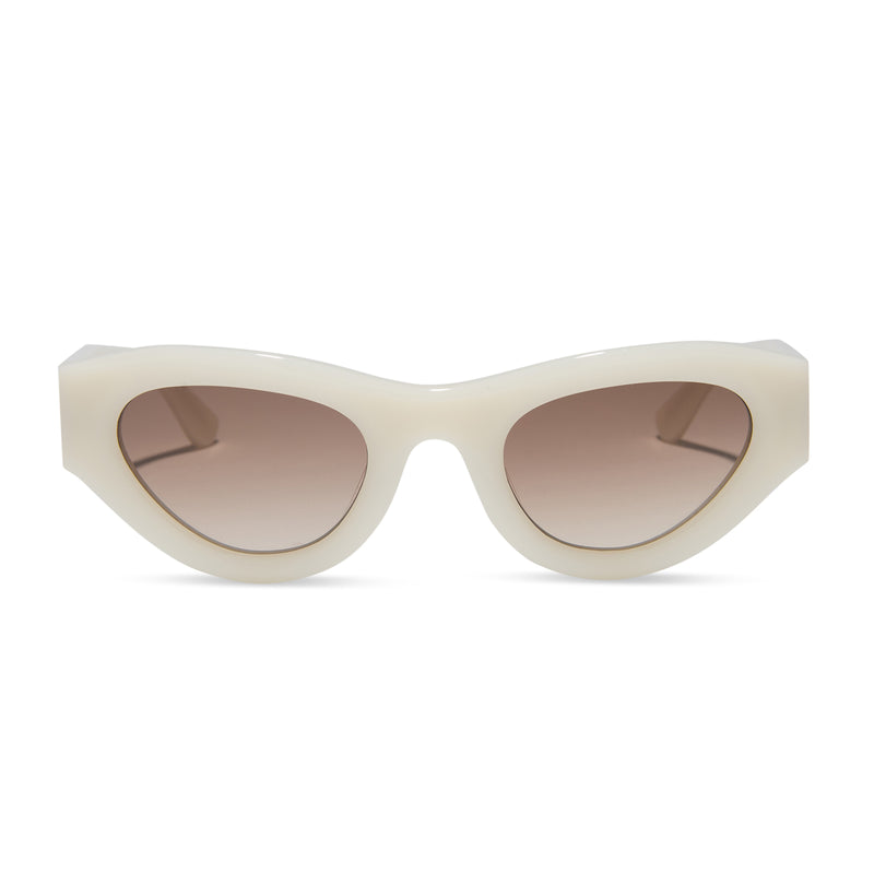 for love & lemons x diff eyewear featuring the lucy cat eye sunglasses with a meringue acetate frame and brown gradient lenses front view