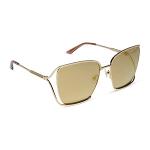 iconica diff eyewear francesca square oversized sunglasses with a gold metal frame with cafe ole temple tips and gold flash polarized lenses angled view