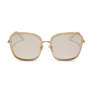 diff eyewear featuring the genevive square sunglasses with a honey crystal frame and honey crystal flash polarized lenses front view