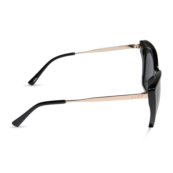 heidi - black + grey sunglass readers 3