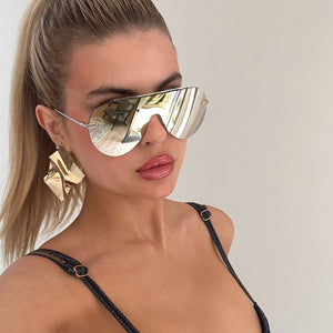 Women\'s Gold Shield Sunglasses Imani Shield Sunglasses | Gold & Brilliant Gold Mirror  main image 3