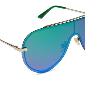 DIFF Oversized Shield Sunglasses in Iridescent Green Amazon.com: DIFF Sport Charge Designer Oversized Shield  main image 4