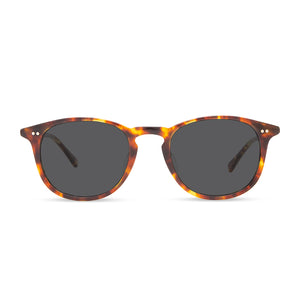 diff eyewear jaxson square sunglasses with a amber tortoise frame and grey polarized lenses front view