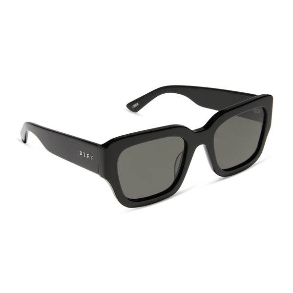 jessie james decker - loren + black + grey sunglasses 2