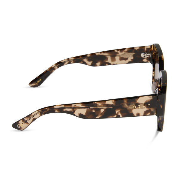 jessie james decker - loren + espresso tortoise + brown sunglasses 3