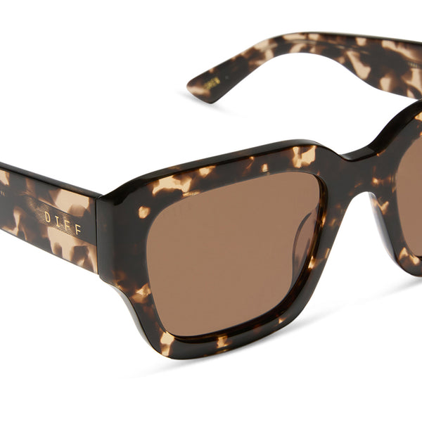 jessie james decker - loren + espresso tortoise + brown sunglasses 4
