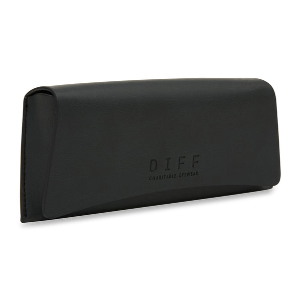 leather travel case - black 3